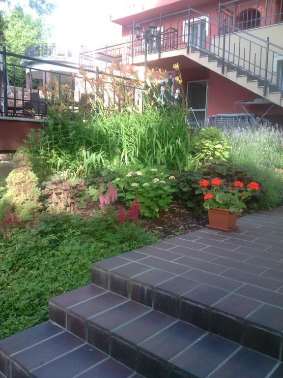 Bed and Breakfast Stan Es Panzio Balatonalmádi Zewnętrze zdjęcie