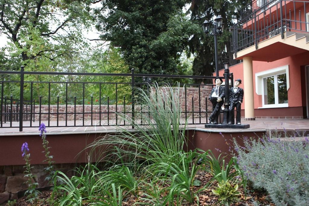 Bed and Breakfast Stan Es Panzio Balatonalmádi Zewnętrze zdjęcie