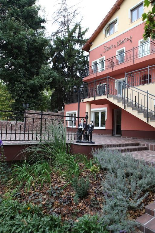 Bed and Breakfast Stan Es Panzio Balatonalmádi Zewnętrze zdjęcie