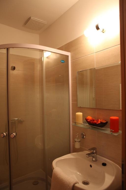 Bed and Breakfast Stan Es Panzio Balatonalmádi Pokój zdjęcie